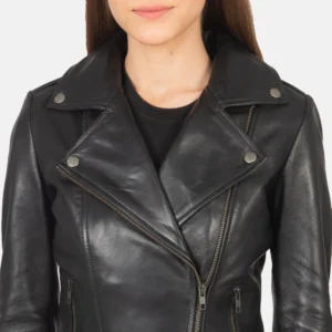 Quilted Polyester Inner Lining for All-Season Comfort