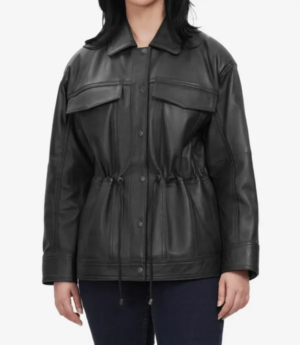 Relaxed Fit of Black Oversized Leather Trucker Jacket with Adjustable Waist